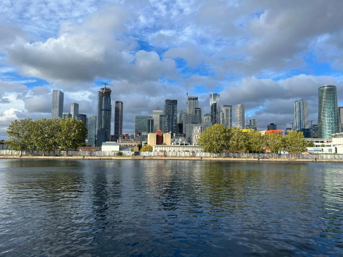Canary Wharf Haven - Spacious & Homely Entire 1 Bedroom Flat London Ngoại thất bức ảnh